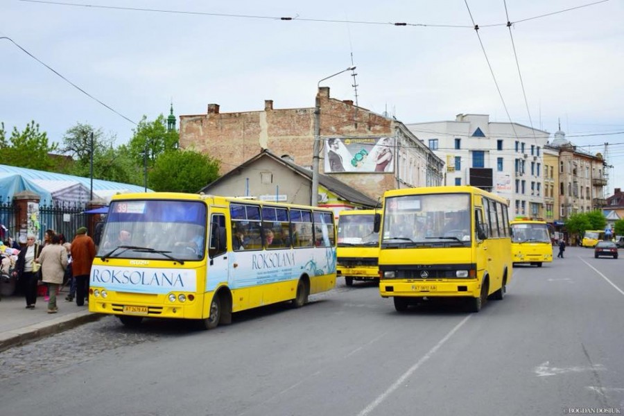 В Івано-Франківську стане менше приватних маршруток. ВІДЕО – Франківчани