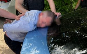 Депутат від ОПЗЖ під наркотиками побився з правоохоронцями – ДБР