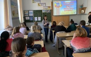 На прохання переселенців у Франківську відновлюють безкоштовні курси української мови