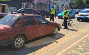 На Прикарпатті внаслідок ДТП загинув велосипедист