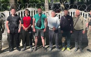 Поблизу кордону зі Словаччиною затримали групу правопорушників