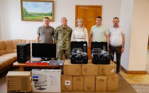 Технології на захист неба: Прикарпатським воїнам передали дрони та комп’ютери…