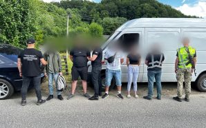 Переправляли ухилянтів до Румунії у фургоні з хлібом: на Закарпатті…