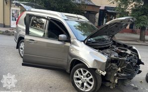 Вчинив ДТП та не мав документів: патрульні склали адмінматеріали на…