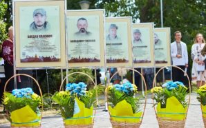 В Угорниках відкрили Меморіал загиблим Героям
