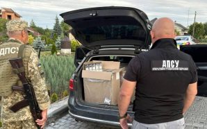 500 блоків цигарок до ЄС: прикордонники зірвали план переміщення безакцизних…