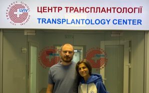 «Прийняв рішення за секунду»: чоловік з Прикарпаття віддав частину печінки,…