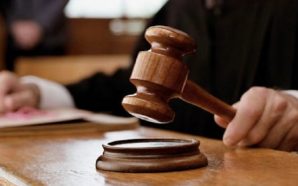 На Прикарпатті судитимуть двох чоловіків за незаконний збут зброї та…