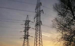 Прикарпатські енергетики розпочали підготовку ліній електропередач напередодні зими