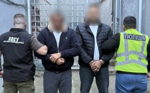 Вивозили ухилянтів у сховках автобусів: прикордонники затримали прикарпатців
