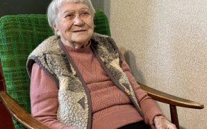 100 років життєвої мудрості: на Прикарпатті привітали ювілярку