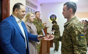 Державні відзнаки для воїнів: у військовій частині 1241 нагородили військовослужбовців