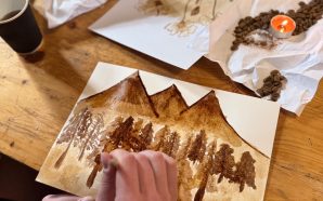 Малюють кавою, зцілюють душу: як на Прикарпатті допомагають військовим відновитися