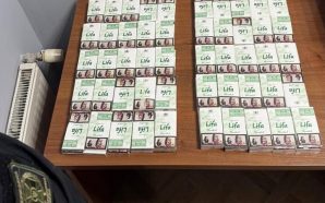 Сигарети “на собі”: на Волині водій вантажівки сховав 100 пачок&hellip;