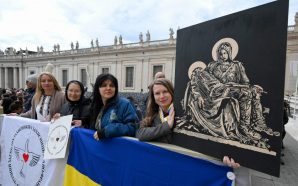 Франківки представили «Українську Пієту» у Ватикані