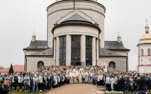 У Гошеві сотні матерів зібралися на спільну молитву за Україну.&hellip;