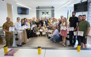 У Франківську переможці «Бюджету участі» отримали сертифікати: більшість коштів спрямують&hellip;